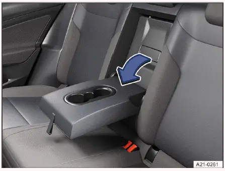 Volkswagen ID.4 load-through hatch in rear seat backrest interior view