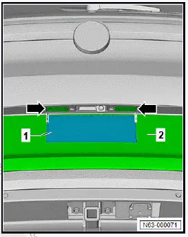 Volkswagen ID.4. Installing number plate