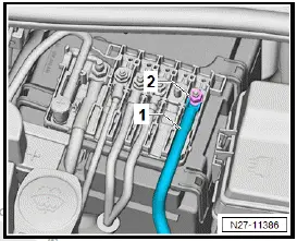 Volkswagen ID.4. Removing and installing battery [A] 