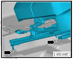 Volkswagen ID.4. Removing and installing front seat
